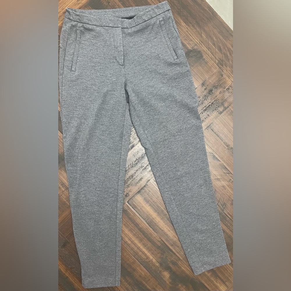 lululemon athletica Women’s Ankle Cropped Pants — Heather Gray